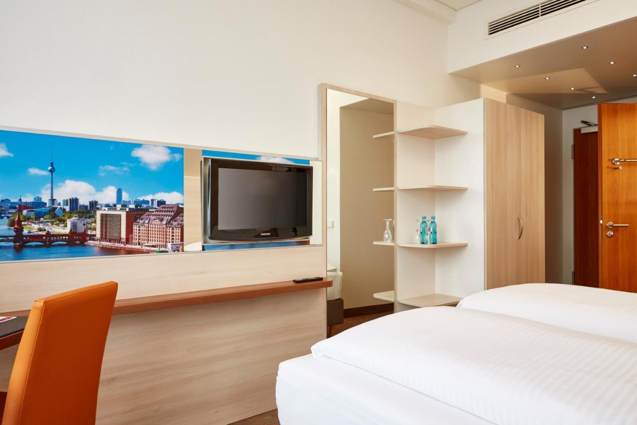 H+ Mitte 4* Berlino